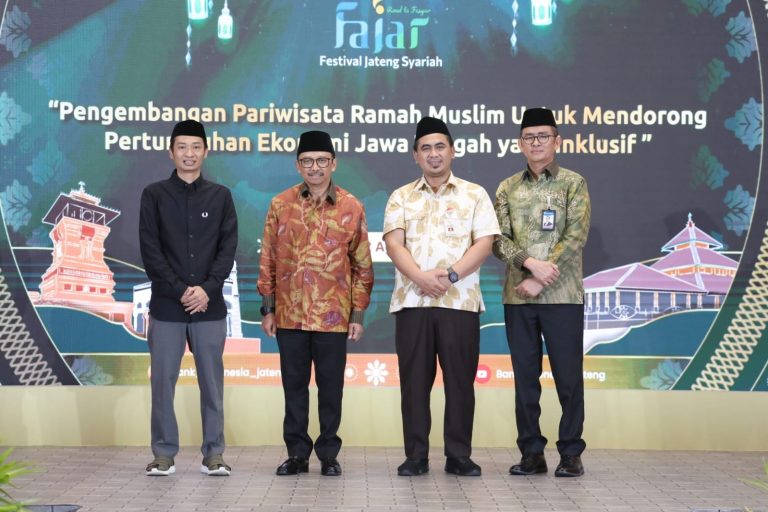 Genjot Wisata Ramah Muslim, Wagub Upayakan Jateng Punya Pergub