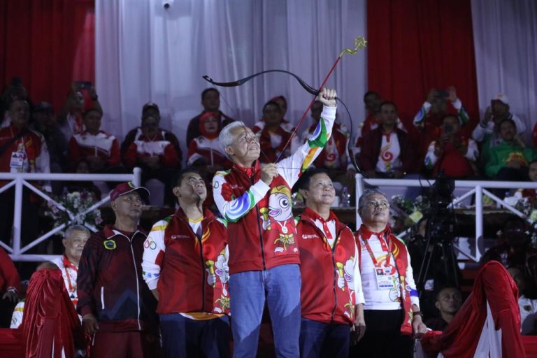 Wahyudi dan Tugiman, Dua Mantan Atlet Jateng yang Bikin Ganjar Terharu