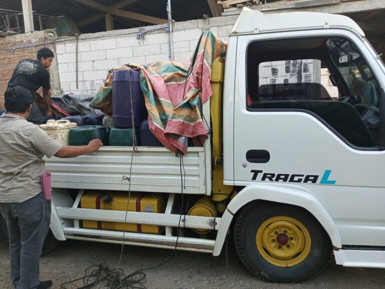 Satreskrim Unit 2 Polres Jepara Gerebeg Gudang Penimbunan diduga BBM Jenis Solar Bersubsidi di Desa Banjar Agung Bangsri Jepara